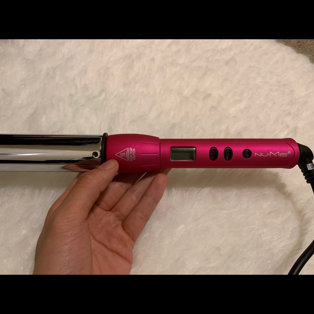 Nu•Me curling wand